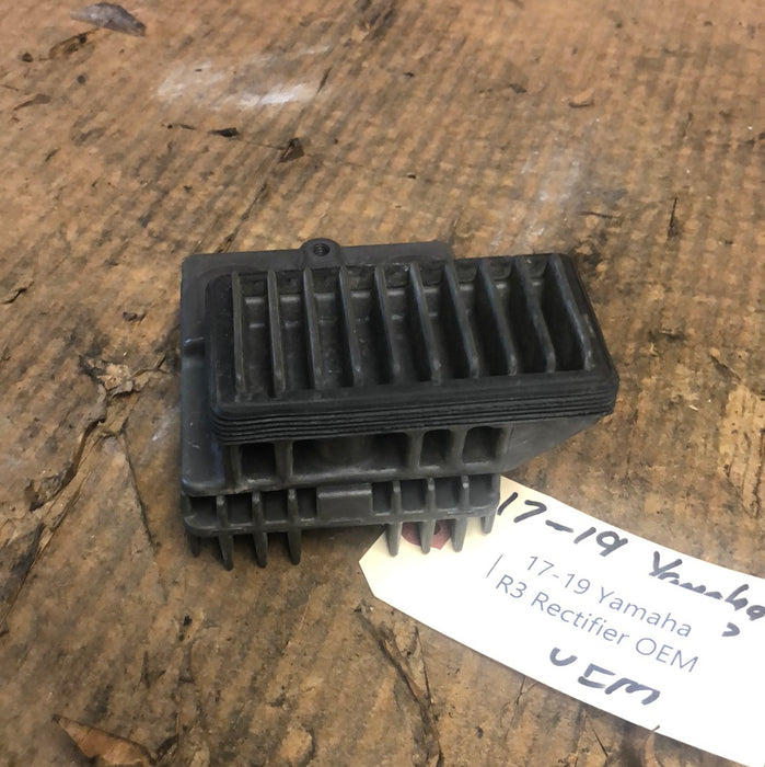 17-19 Yamaha R3 Rectifier OEM