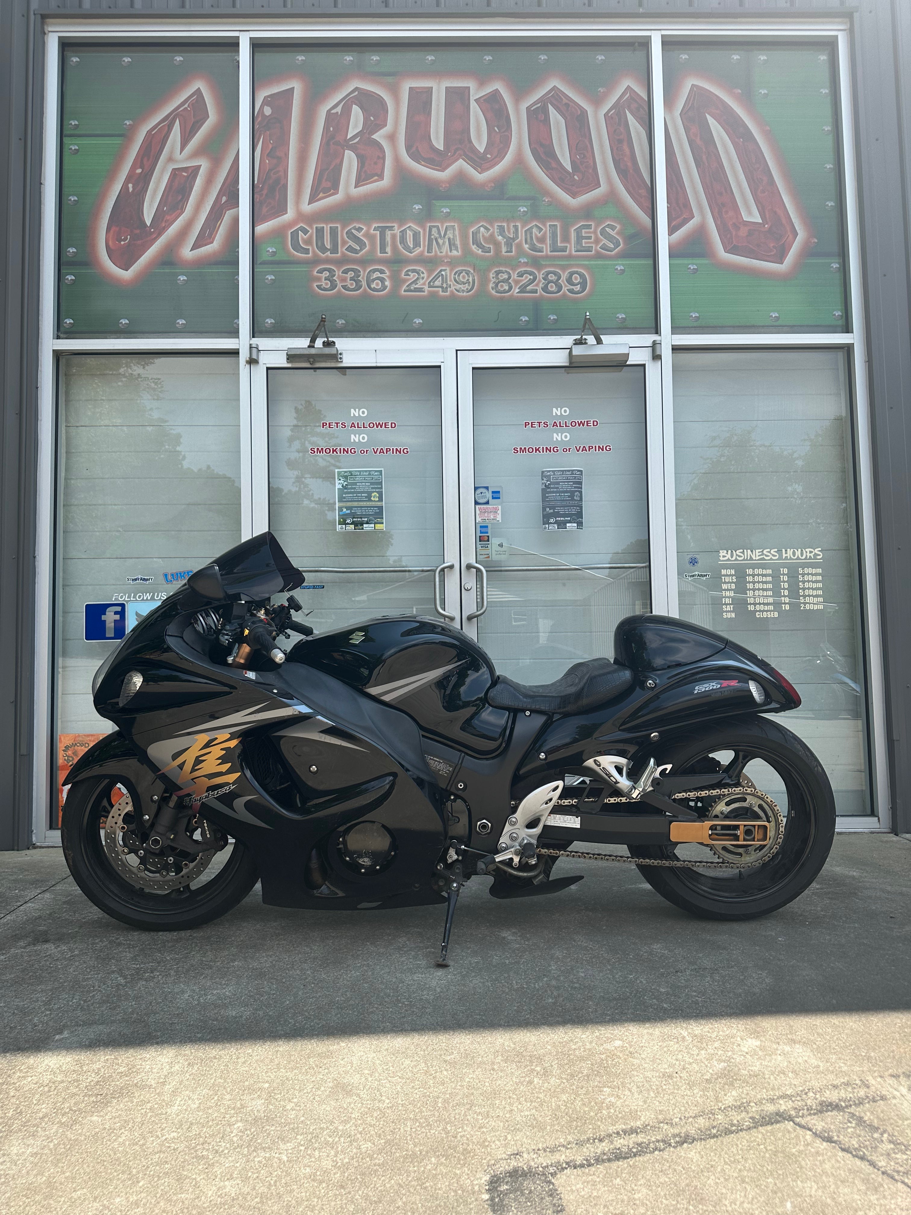 2009 Suzuki GSX-1300R Color: Black Mileage: 9,409 VIN: 103019