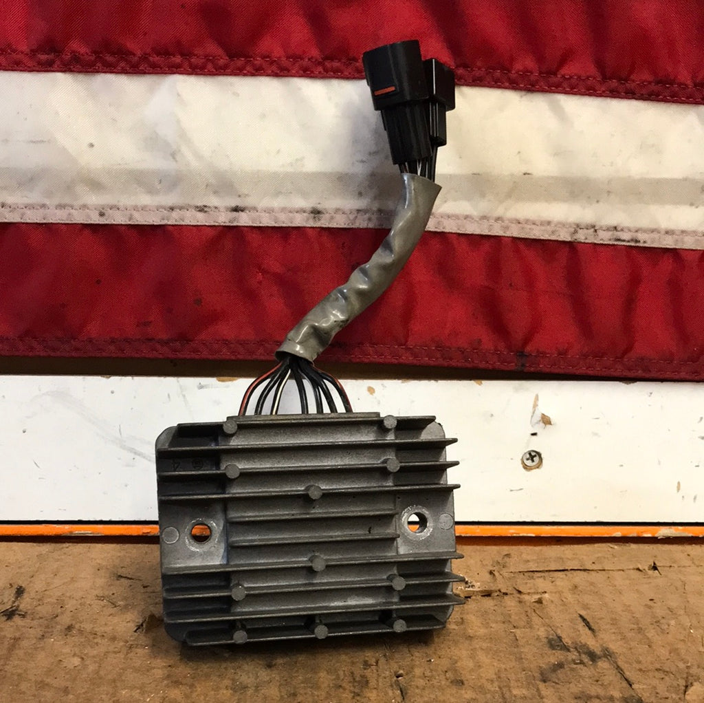 2005-2006 Suzuki GSXR 1000 Rectifier Voltage Regulator OEM
