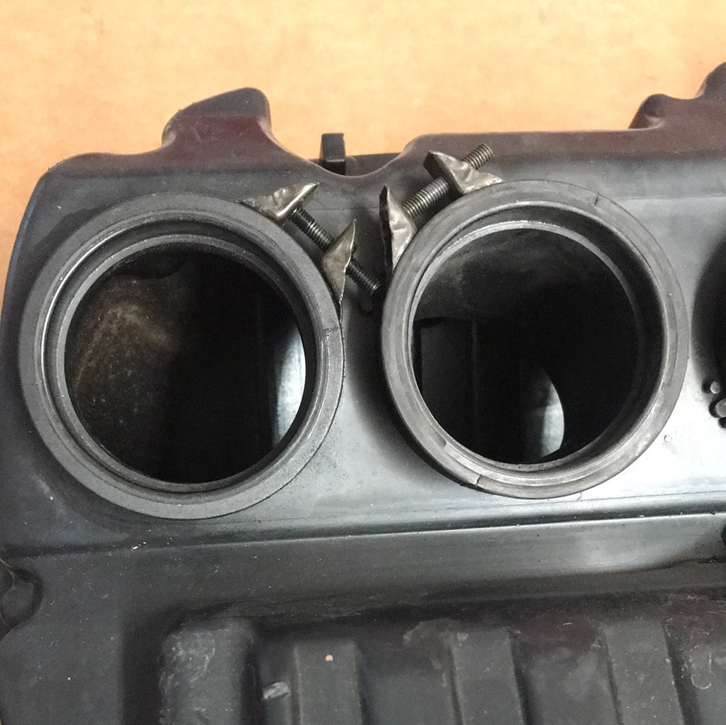 2005-2006 Suzuki GSXR Air Box Airbox Filter OEM