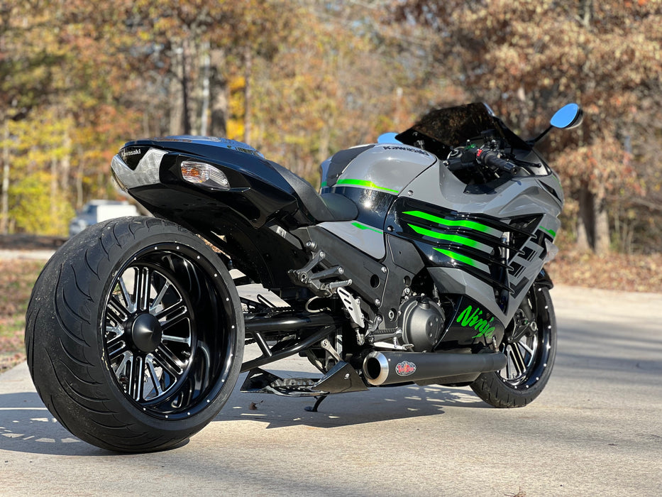 2021 Kawasaki ZX14R Color: Gray/Green Mileage: 2,609 VIN: 013546