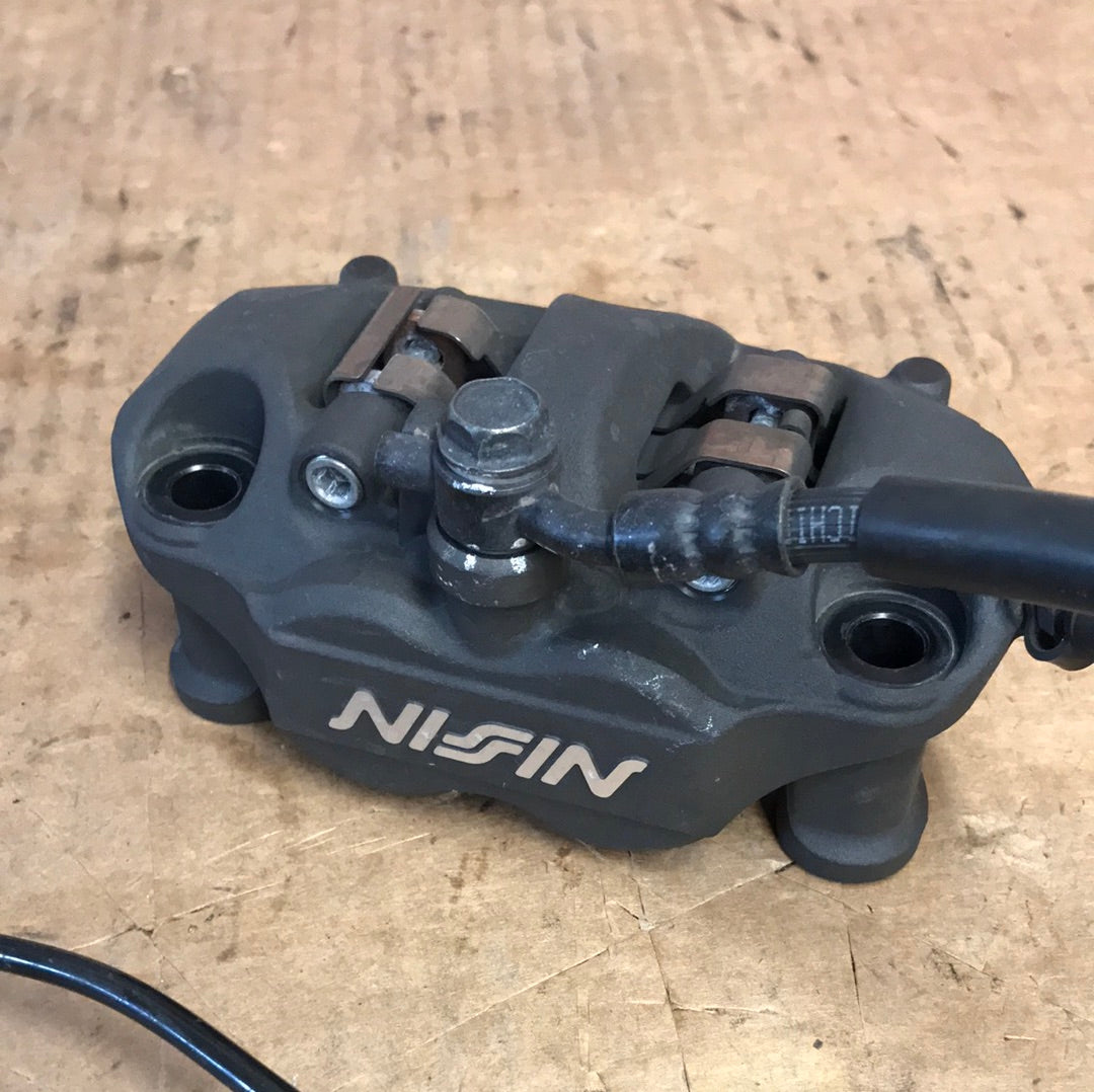 2020 Kawasaki Ninja ZX6R 636 Front Brake Calipers Set Nissin 19 20