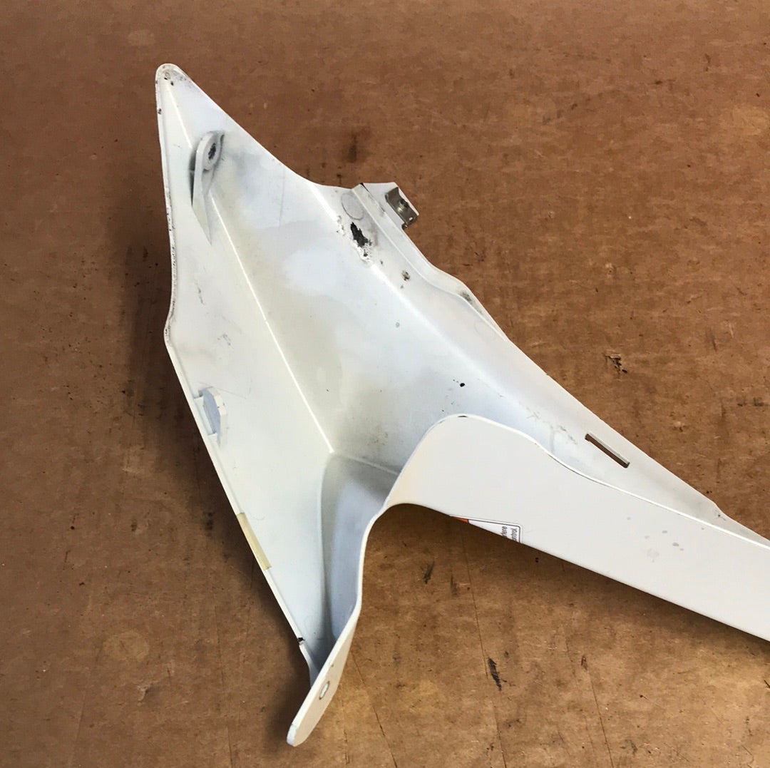 2008-2009 Suzuki GSXR 750 Left Side Air Duct Fairing OEM