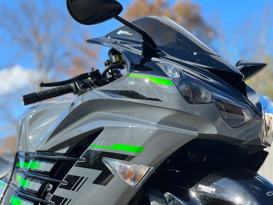 2021 Kawasaki ZX14R Color: Gray/Green Mileage: 2,609 VIN: 013546