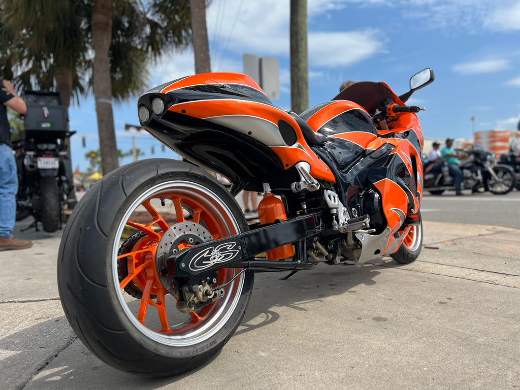 2005 Suzuki GSX-1300R Color: Orange/Black Mileage: 10,873 VIN: 109259