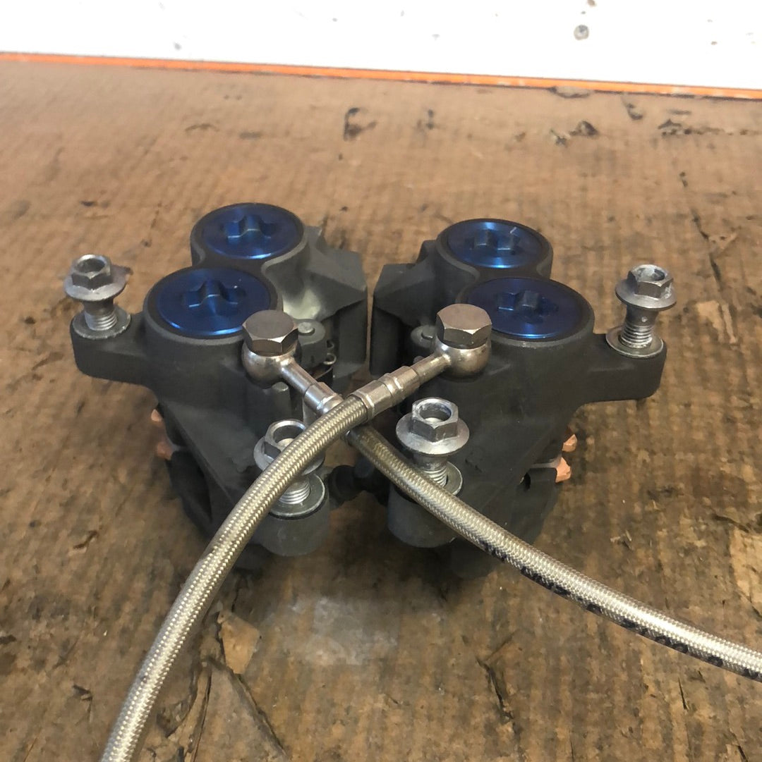 04 Yamaha YZF R6 Front Caliper