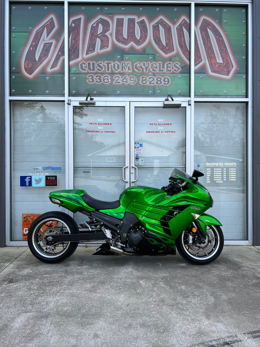 2012 Kawasaki ZX14 Color: Green Mileage: 8,702 VIN: 004302