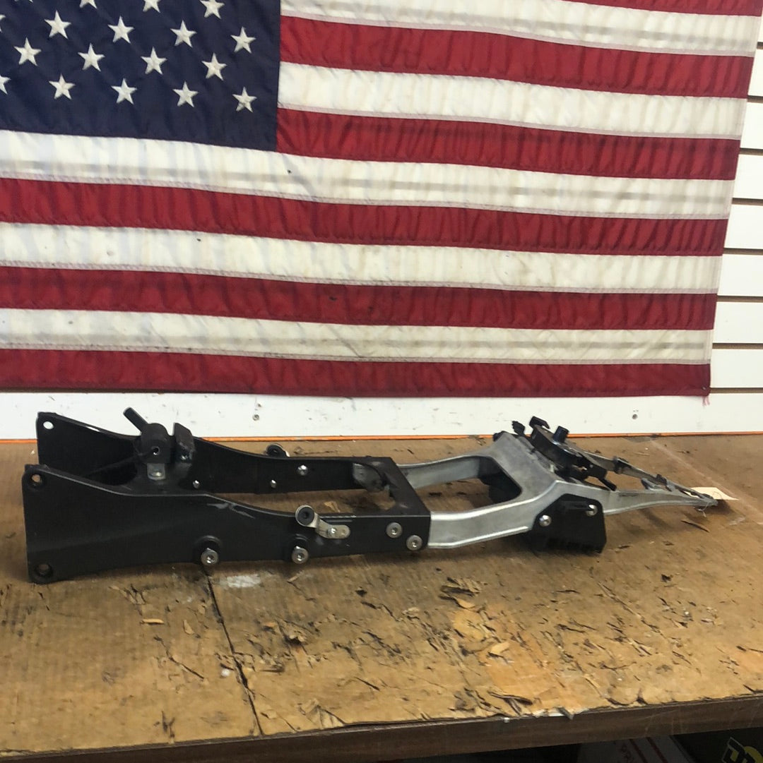 08-10 ZX10 Subframe OEM STR8